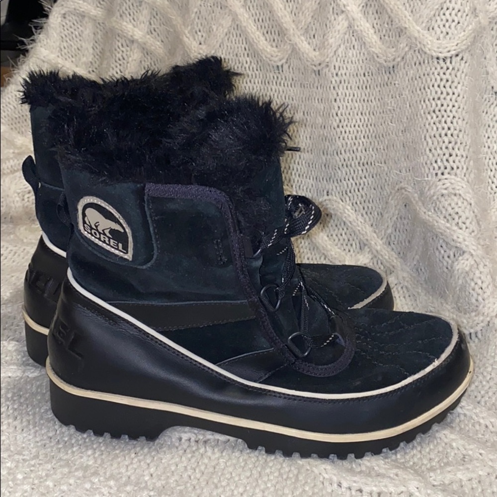 Women’s Sorel Black Leather Winter Boots